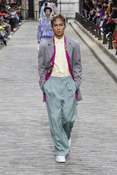 louis vuitton mens summer 2020|louis vuitton men's clothing.